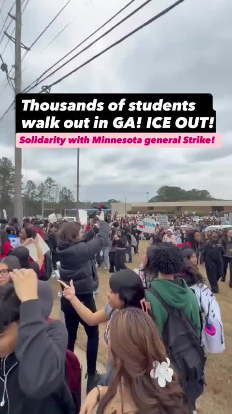 What’s driving high school students to fight against ICE?”We’re te next generation…