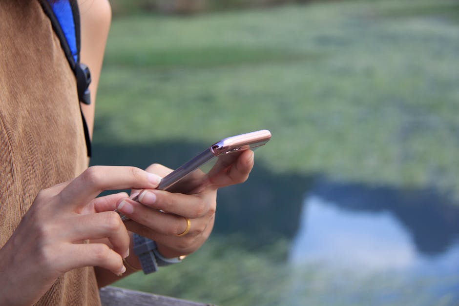 19 Hilariously Awkward Wrong Number Texts That Went Off the Rails