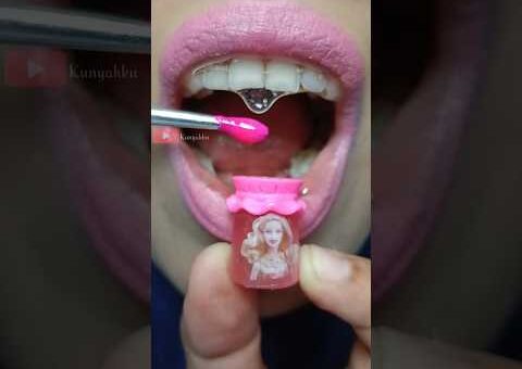 ASMR Anomaly Barbie Mini Cute Pink Nail Honey Oil Truns into Liquid Candy Essen #short #shorts 1431