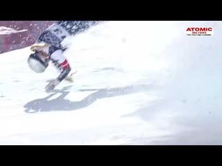 Lindsey Vonn airlifted to hospital after hard crash in downhill skiing, nine days after tearing…