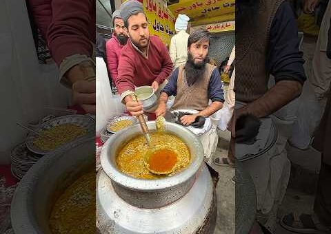 Unique Viral Mota Chawal Selling Technique 🤯 | Amazing Idea | Pakistan Street Food #foodies