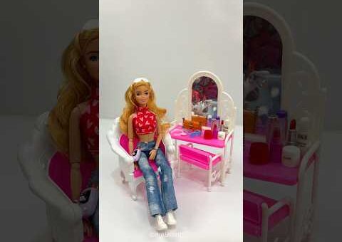 satisfying with unboxing video miniature make up and dress collection ❤️💄