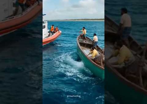 மூழ்கும் படகை காப்பாற்றும் தமிழன் அற்புத கண்டுபிடிப்பு!🔥😲 #trendingnow #viral