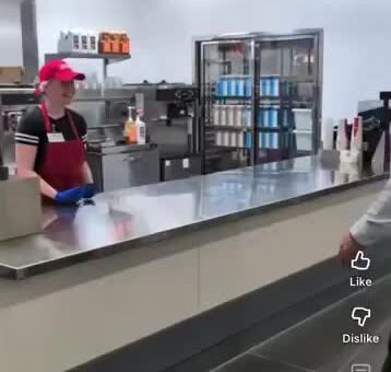 Costco CEO, Ron Vachris, did the “CEO Eats Their Own Product” challenge by destroying a…