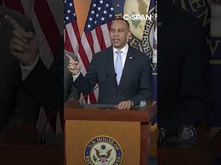Hakeem Jeffries slams GOP for rejecting Senate-passed bill saying they choose to keep the DHS…