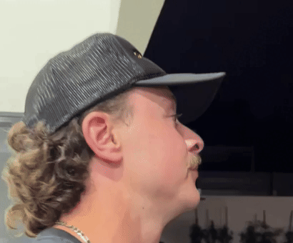 Side Eye