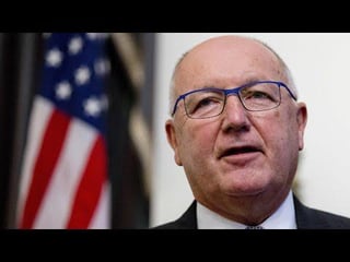 Dutch reporters tell US ambassador: ‘This is the Netherlands, you have to answer questions’