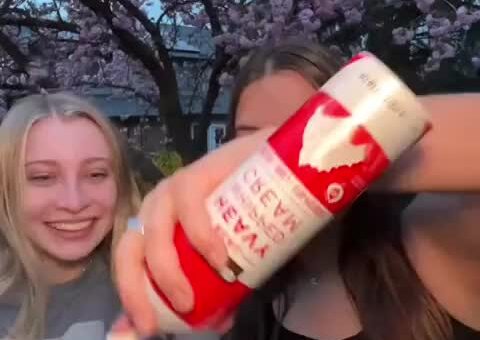 !s’looF lirpA