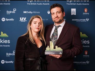 “I’m not allowed to speak.” Author accepts award amid US Legal ruling tied to Mark…