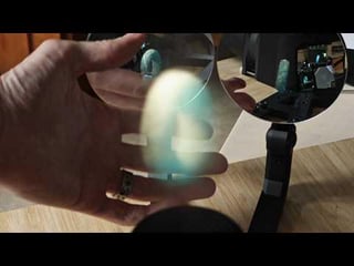 Guy creates a 3D “vapor holographic display” with 3D printing, mirrors and a single projector…