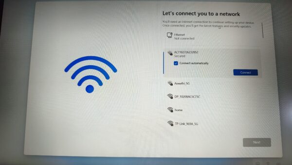 Microsoft forces you to use a Microsoft account to set up Windows 11