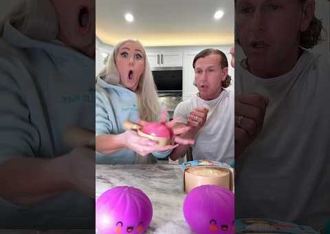 GUESS WHICH DUMPLINGS WE GOT BEFORE YOU WATCH 🚨 #trendingnow #unboxing #dumpling #squishy