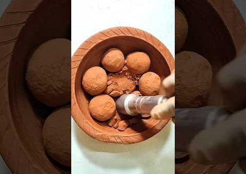 Oddly Satisfying Red Clay Crush Compilation #asmr #satisfying #claycrushing
