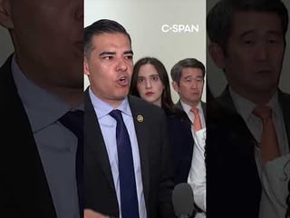 Robert Garcia says Pam Bondi in closed-door interview pinned the blame for misconduct in handling…