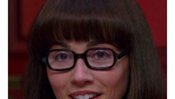Linda Cardellini’s Velma is the best