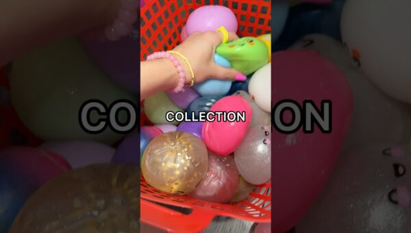 MY SATISFYING SQUISHY COLLECTION IS RUINED! 😰😭💔 *rip fidget*
