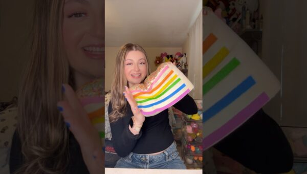 2016 SLOW RISE SQUISHY THROWBACK 🤯⏮️ #trendingnow #slime #squishy #slowrise #foamsquishy #2016